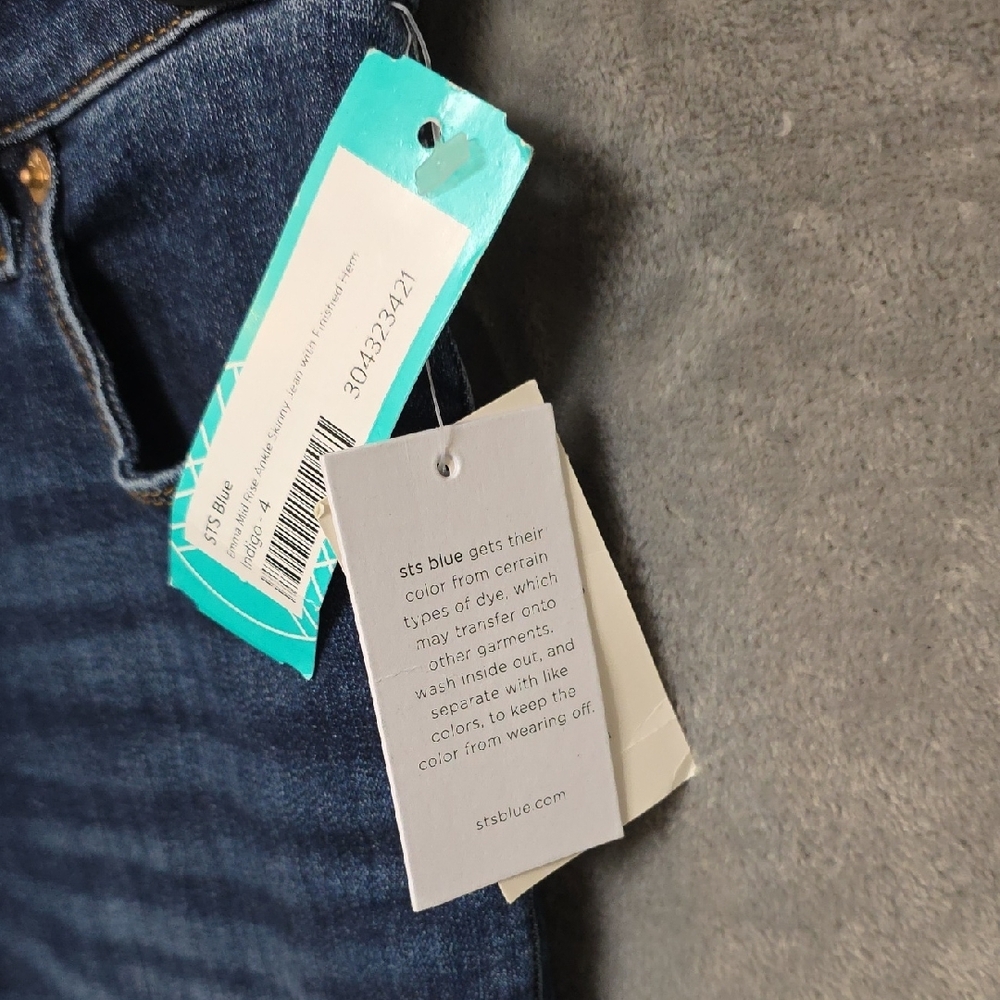 STS Blue Emma Dark Wash Ankle Skinny Jeans. Size 27 - Picture 3 of 8